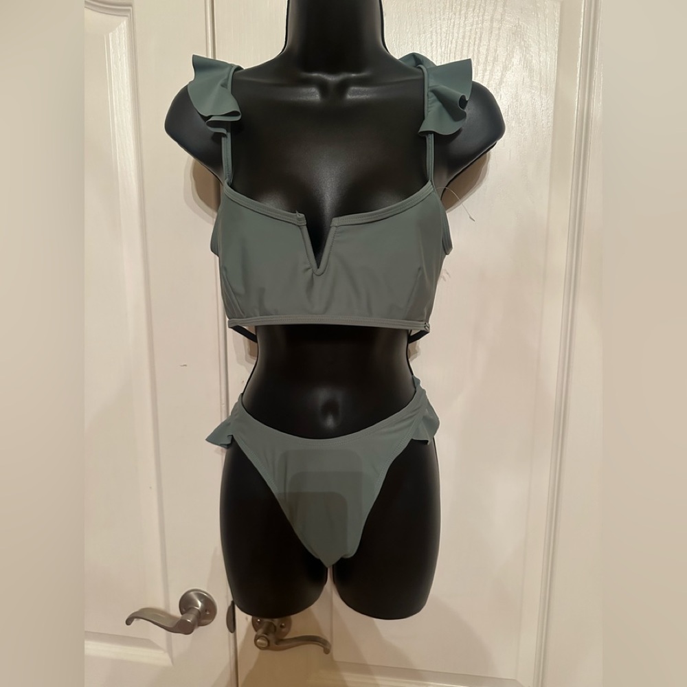 Kendall & Kylie Green Ruffled Bikini Set